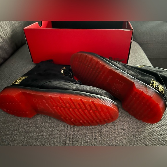 Doc Martens Chinese New Year 2019 🧧 BRAND NEW (never worn) EUR 41 - Picture 5 of 7